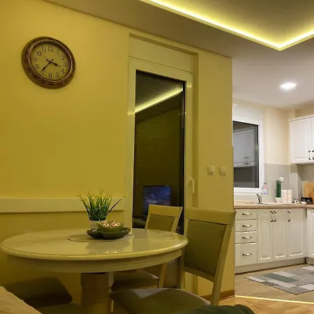 Apartament Lux Nena 29 - *